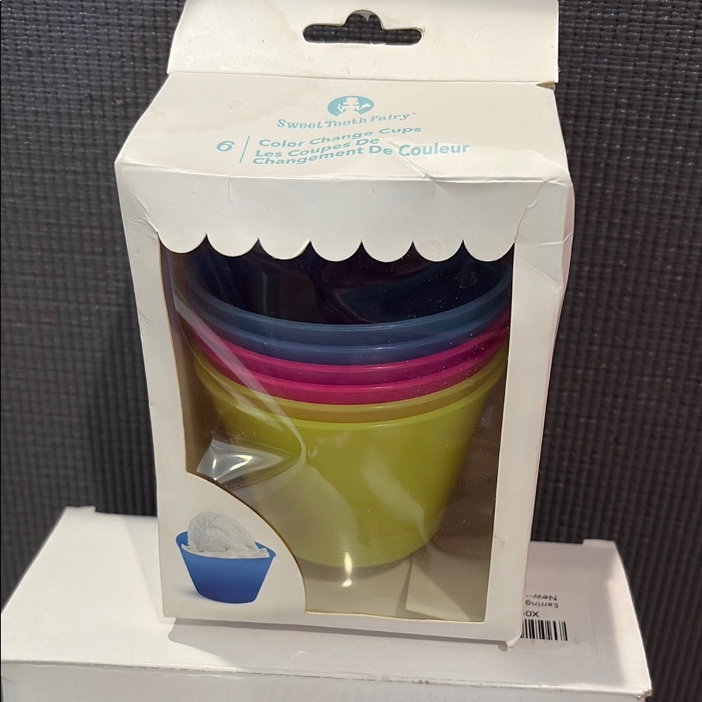 Yellow, Blue and Pink color change ice cream Party Cups